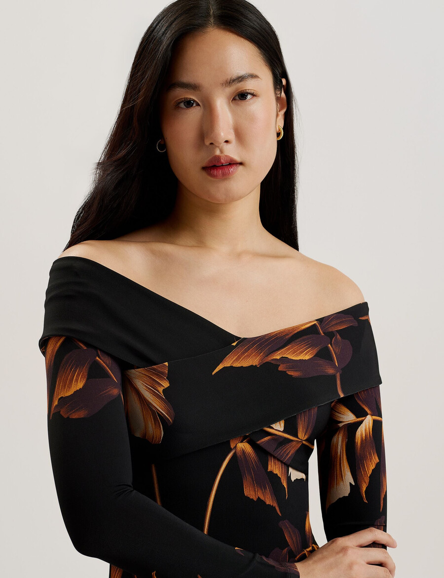 josefen - vestido midi bardot estampado de manga larga