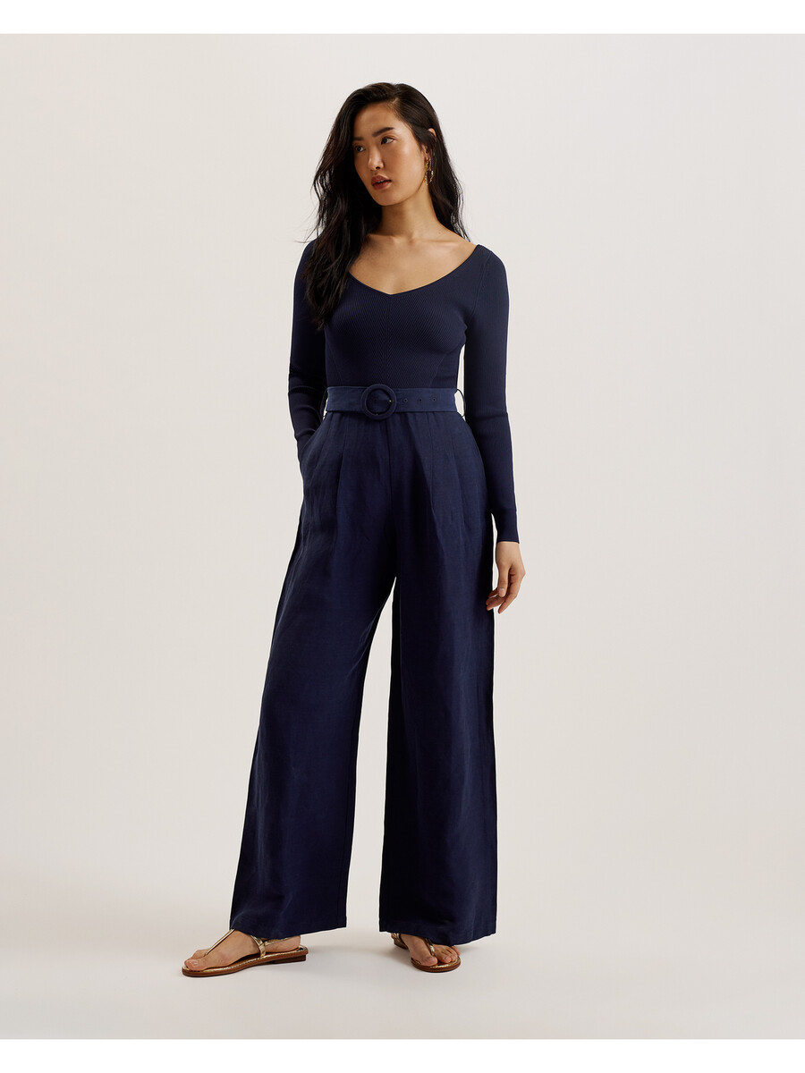 agatea - mono de pierna ancha con cinturón y hombros descubiertos