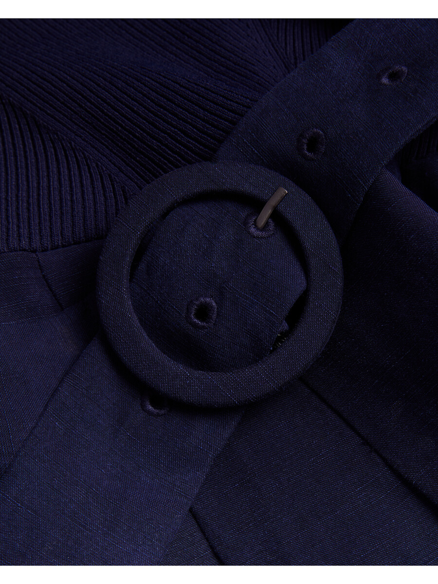 agatea - mono de pierna ancha con cinturón y hombros descubiertos