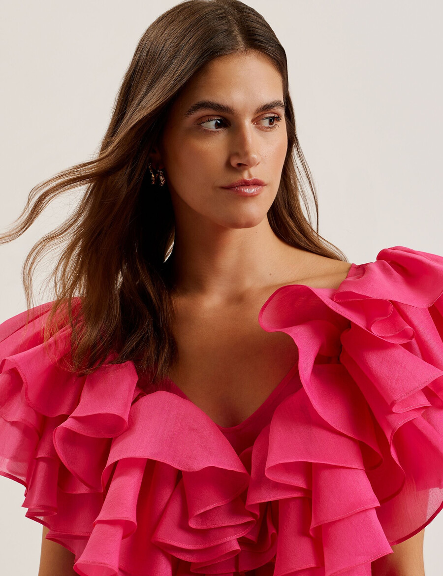 calonda - top de escote en v con ribete de volantes de gran tamaño