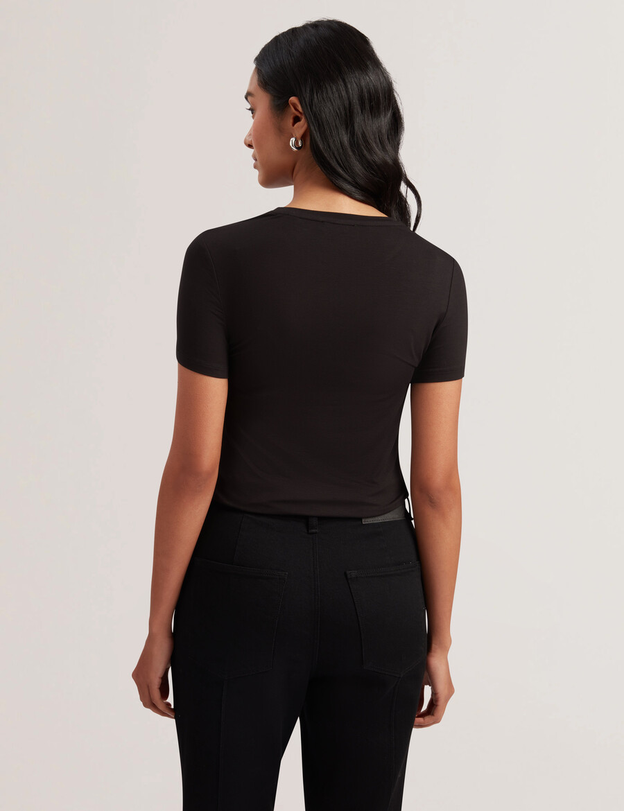 sunnyy - camiseta ajustada con estampado floral difuminado